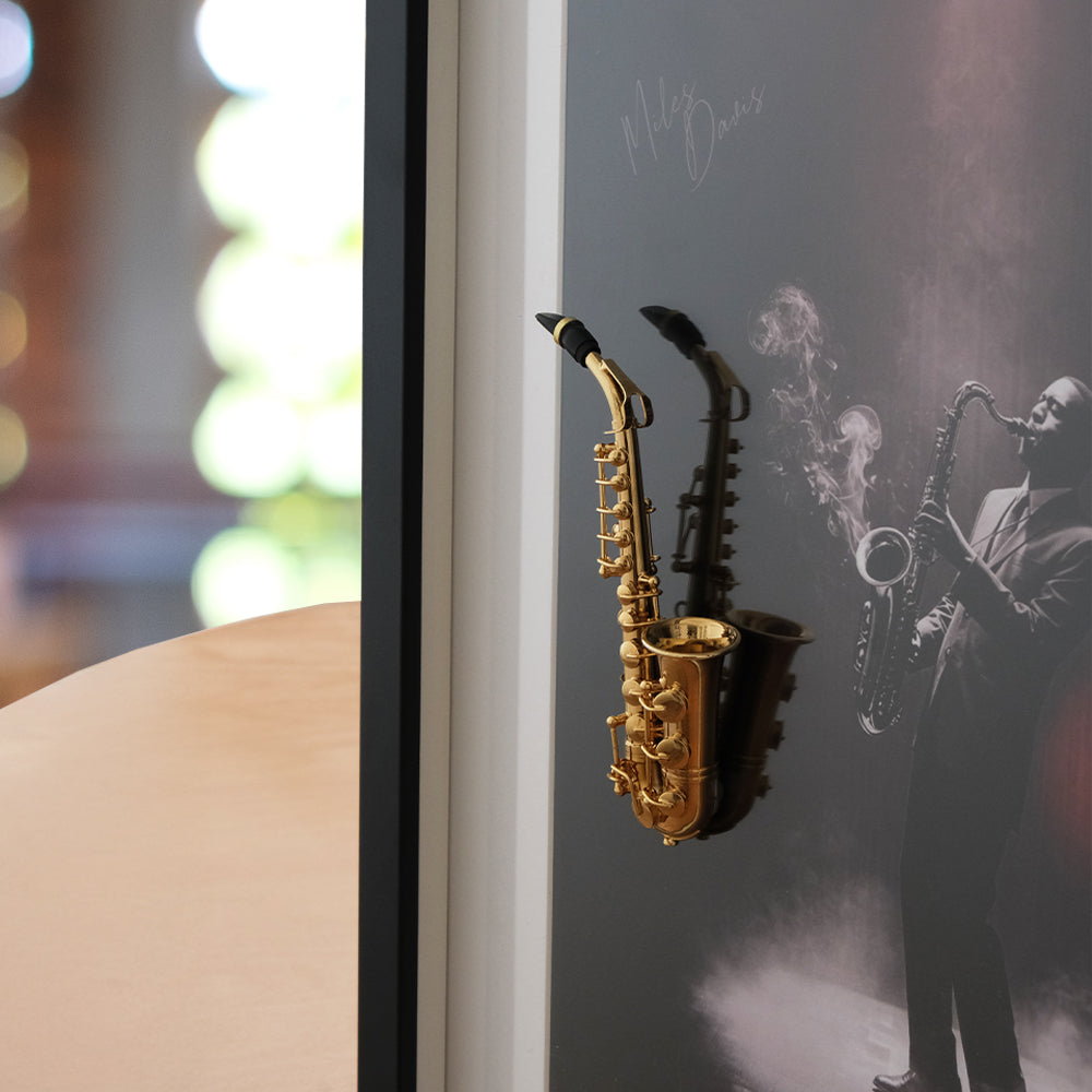 Miles Davis - Saksafon 3D Model Poster